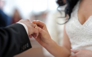 Tekan Maksiat, Proses Nikah Bakal Lebih Mudah - JPNN.com