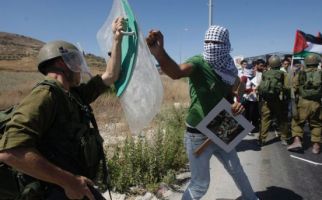 Pemuda Palestina Itu Ditembak Mati Polisi Israel - JPNN.com