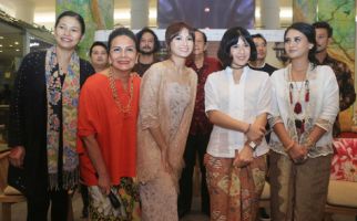 Bertabur Bintang, Kartini Jeblok di Bioskop - JPNN.com