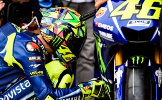 Rossi Tidak Bisa Bilang Start ke-7 Itu Fantastis - JPNN.com