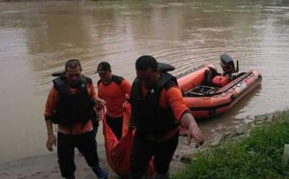 Tragedi Perahu Tambang, 2 Tewas, 5 Hilang - JPNN.com