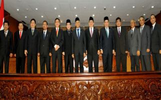 DPR Setujui Ketua dan Anggota Komite BPH Migas 2016-2020 - JPNN.com