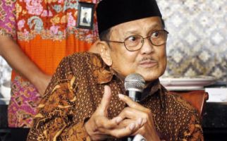 Jumain Appe: Saya Dikabari, Pak Habibie Melemah Jam 3 Sore - JPNN.com