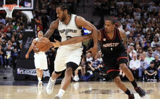 Hujan 3-Point! Rockets Hancurkan San Antonio - JPNN.com