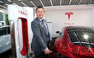 Wow! Dalam Sehari, Kekayaan Bos Tesla Elon Musk Naik Rp 86,4 Triliun - JPNN.com
