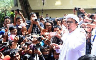 Habib Rizieq Pasti Pulang Jika Kasus Chat Mesum Dihentikan - JPNN.com