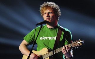 Ed Sheeran Menikah Diam-Diam - JPNN.com