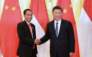 Malam-malam Jokowi Hubungi Presiden Xi Jinping, Sampaikan Terima Kasih - JPNN.com