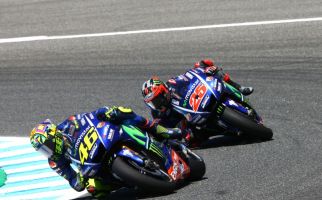 8 Pembalap Termasuk Rossi jadi Korban Dramatisnya MotoGP Prancis - JPNN.com