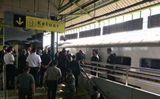 Rombongan Raja Swedia ke Bandung Naik Kereta - JPNN.com