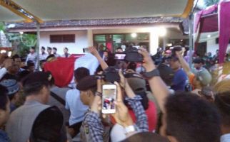 Siti Syok Dengar Ponakannya Ridho Tewas dalam Serangan Bom - JPNN.com