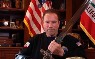 Arnold Schwarzenegger: Donald Trump Presiden AS Terburuk yang Pernah Ada - JPNN.com