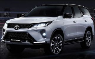 Toyota Fortuner Legender Punya Fitur Baru, Makin Canggih - JPNN.com