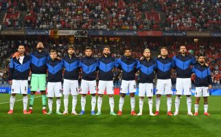 UEFA Nations League: Italia Bakal Kenakan Jersei Khusus Saat Menantang Spanyol - JPNN.com