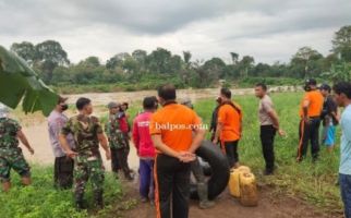 Cerita Abdi dan Keluarganya yang Terjebak Banjir Bandang, Sedih! - JPNN.com