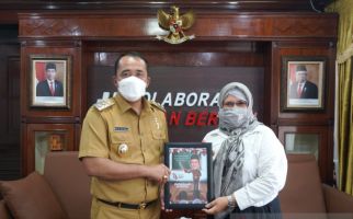 Pemkot Medan Pengin Guru Honorer Hidup Sejahtera - JPNN.com