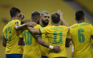 Klasemen Kualifikasi Piala Dunia Zona Conmebol: Brasil Memimpin, Chile Kian Terbenam - JPNN.com