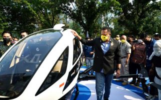 Taksi Robot Tanpa Sopir Segera Beroperasi, Tahap Awal 100 Armada - JPNN.com