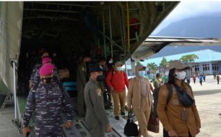 TNI AL dan Nakes Gabungan Disambut Sukacita di Papua - JPNN.com