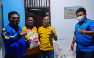 KNPI Salurkan Bantuan kepada Pemuda Hanura - JPNN.com