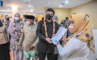 Menteri Thahjo Puji Mall Pelayanan Publik Karawang Seatap dengan Pusat Perbelanjaan - JPNN.com