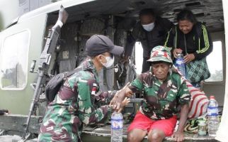 KKB Makin Brutal, TNI-Polri Evakuasi Warga dari Distrik Kiwirok - JPNN.com