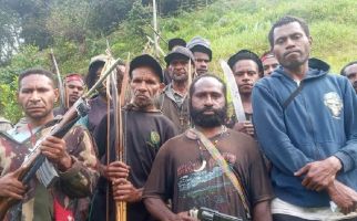 Irjen Mathius Fakhiri: Nasib Tenaga Kesehatan di Papua Belum Diketahui - JPNN.com