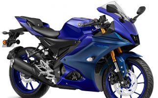 Yamaha R15 v4 Hadir Membawa Fitur Kontrol Traksi, Harga Mulai Rp 32 Jutaan - JPNN.com