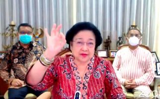 Bengawan Solo Mudah Meluap, Megawati: Bilang ke Gibran, Jangan Sampai Tenggelam - JPNN.com