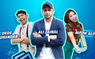 Ali Zainal dan Mpok Alpa Berbagi Uang Kaget Lagi - JPNN.com