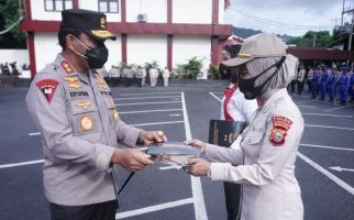 7 Polisi Ini Dipecat oleh Irjen Risyapudin Nursin, Ada Bripka Raniandini Yasa - JPNN.com