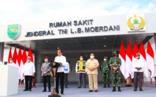 Resmikan RS Modular Jenderal TNI LB Moerdani, Presiden Jokowi Berpesan Begini - JPNN.com