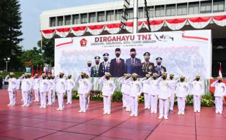 Pejabat Teras TNI AL Ikuti Upacara HUT ke-76 TNI Secara Virtual - JPNN.com