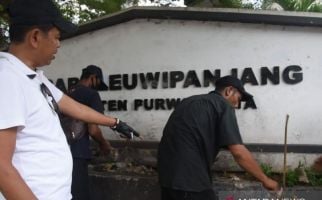 Pasar Gratis Semrawut, Anggota DPR Marah-Marah, Nih Kalimatnya - JPNN.com
