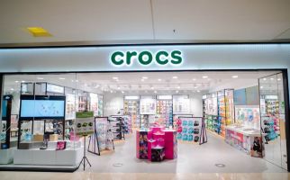 Makin Dekat dengan Pelanggan, Crocs Tawarkan Konsep Self-Serve - JPNN.com