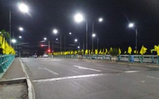 Bendera Golkar Bertebaran di Surabaya, Arif Fathoni: Kami Minta Maaf - JPNN.com