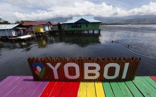 Yuk, Jelajahi Surga Tersembunyi di Tengah Danau Sentani! - JPNN.com