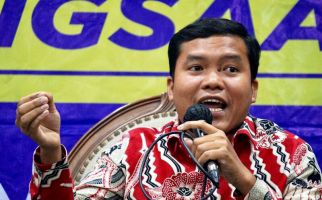 Ipang: Saya Hakulyakin Polemik Banteng Vs Celeng di PDIP Ada yang Mendesain  - JPNN.com