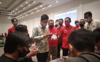 Gibran Buka Turnamen Esports Piala Ketua DPC PDIP Kota Surakarta, Sebegini Hadiahnya - JPNN.com