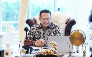 Selamat, Ketua MPR Bambang Soesatyo Raih Penghargaan Teropong Democracy Award - JPNN.com