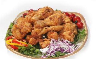 Tidak Selalu Berbahaya, Ini 4 Manfaat Sehat Kulit Ayam yang Perlu Anda Ketahui - JPNN.com
