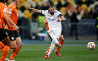 Borong 2 Gol ke Gawang Shakhtar Donetsk, Karim Benzema Cetak Rekor Baru di Real Madrid - JPNN.com