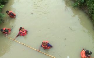 Nenek Daliyah Diduga Tenggelam di Kali Gombong - JPNN.com