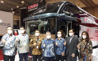 Hino Gandeng Karoseri Tentrem Hadirkan Bus dengan Bodi Aluminium - JPNN.com