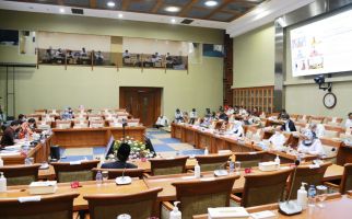 Tren Positif Indeks Pembangunan Ketenagakerjaan, Komisi IX DPR Mengapresiasi - JPNN.com