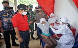 Pemkab Semarang dan Djarum Foundation Kebut Vaksinasi Dosis Kedua - JPNN.com