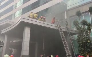 Data Center ISC Tak Terpengaruh Kebakaran Gedung Cyber 1 - JPNN.com