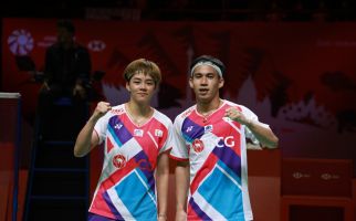 Bernasib Seperti Indonesia, Dechapol/Sapsiree Kurang Beruntung di Kejuaraan Dunia 2021 - JPNN.com