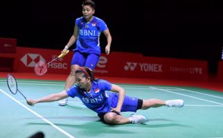 Kurang Dinaungi Dewi Fortuna, Greysia/Apriyani Kembali Takluk dari Duo Jepang - JPNN.com