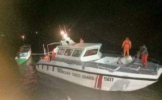 Bakamla RI Temukan Longboat Mati Mesin di Perairan Tanjung Tamedan - JPNN.com